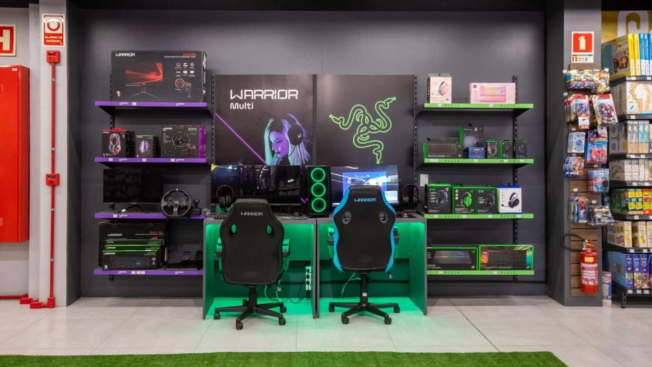 ponto focal com mobiliário personalizado