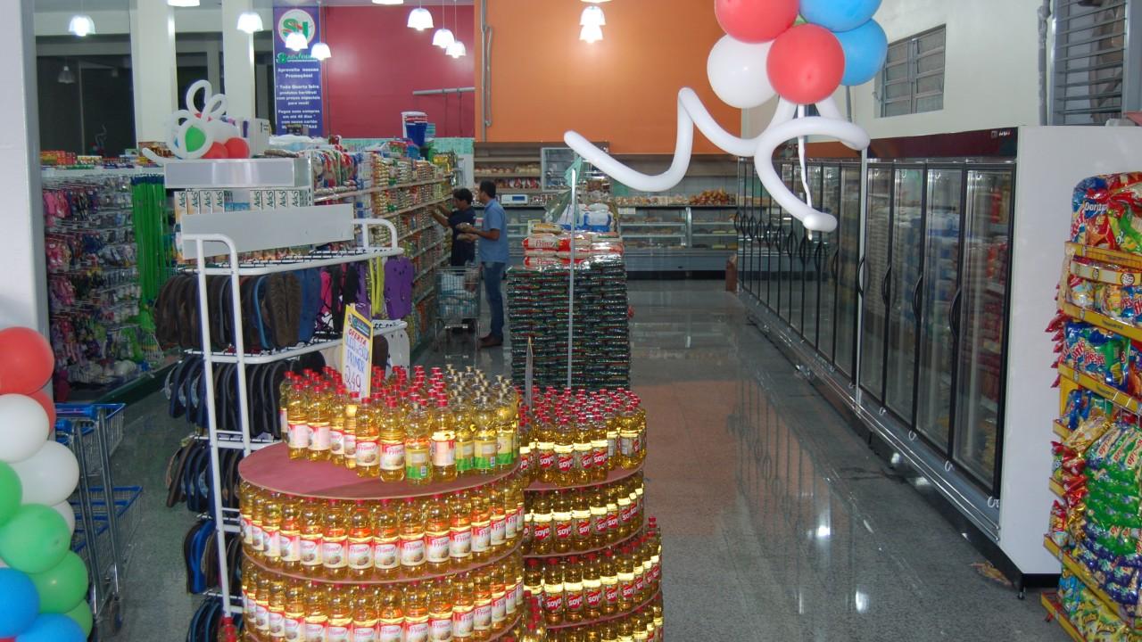 mobiliário comercial para supermercado