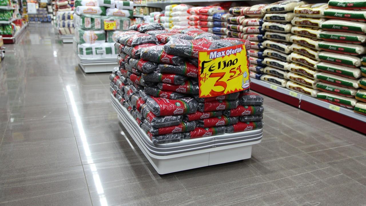 expositores para supermercado e padarias