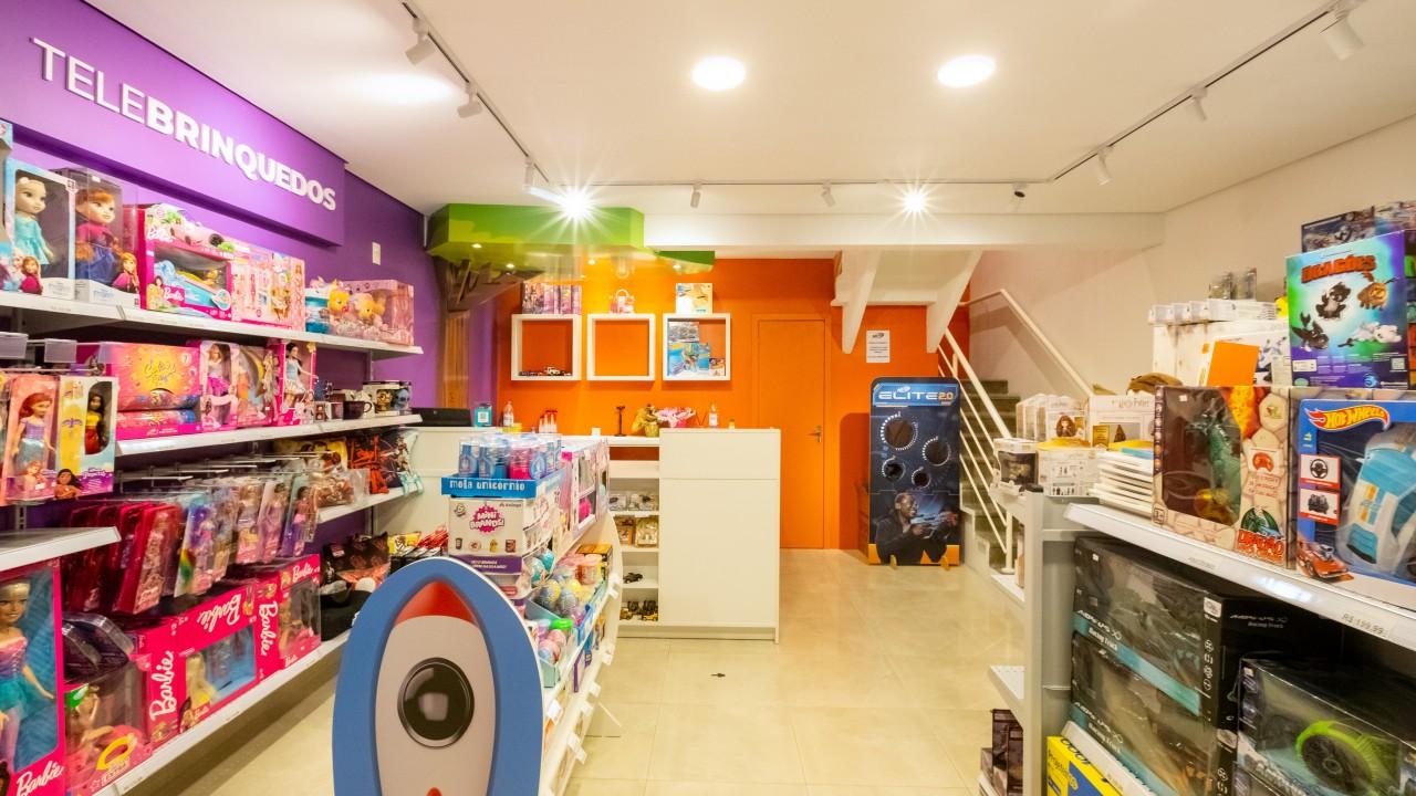 móveis planejados para loja de brinquedos